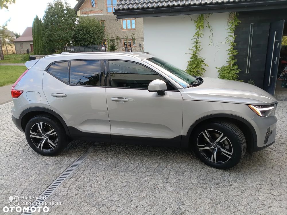 Volvo XC 40 B5 B AWD Momentum Pro - 2