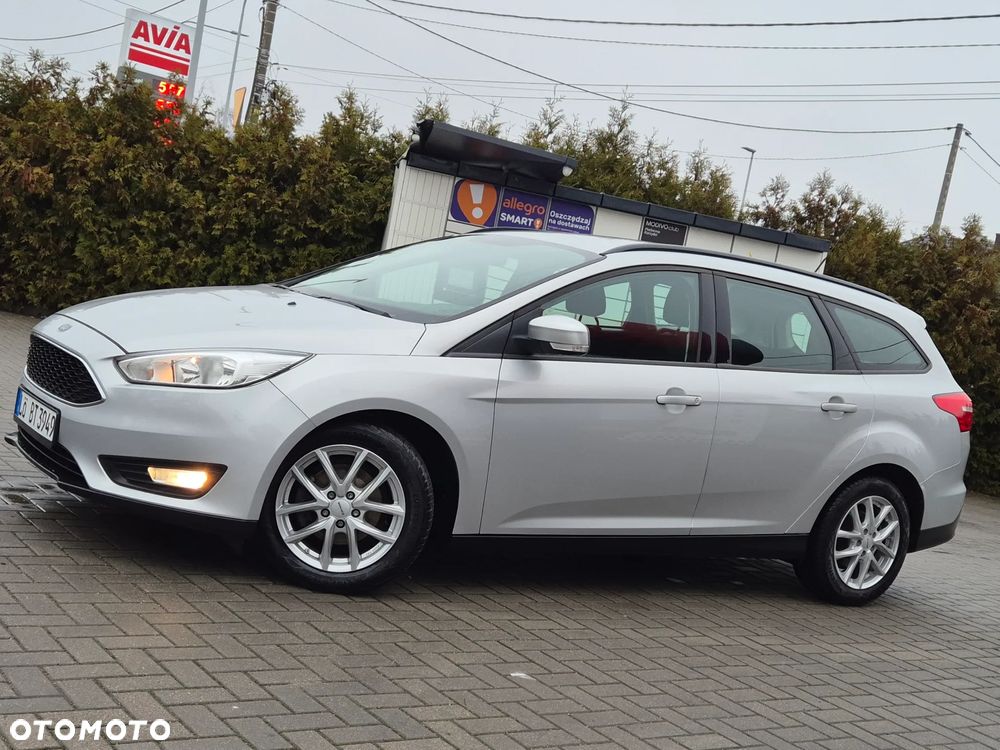 Ford Focus 1.5 EcoBlue Start-Stopp-System ACTIVE STYLE - 4