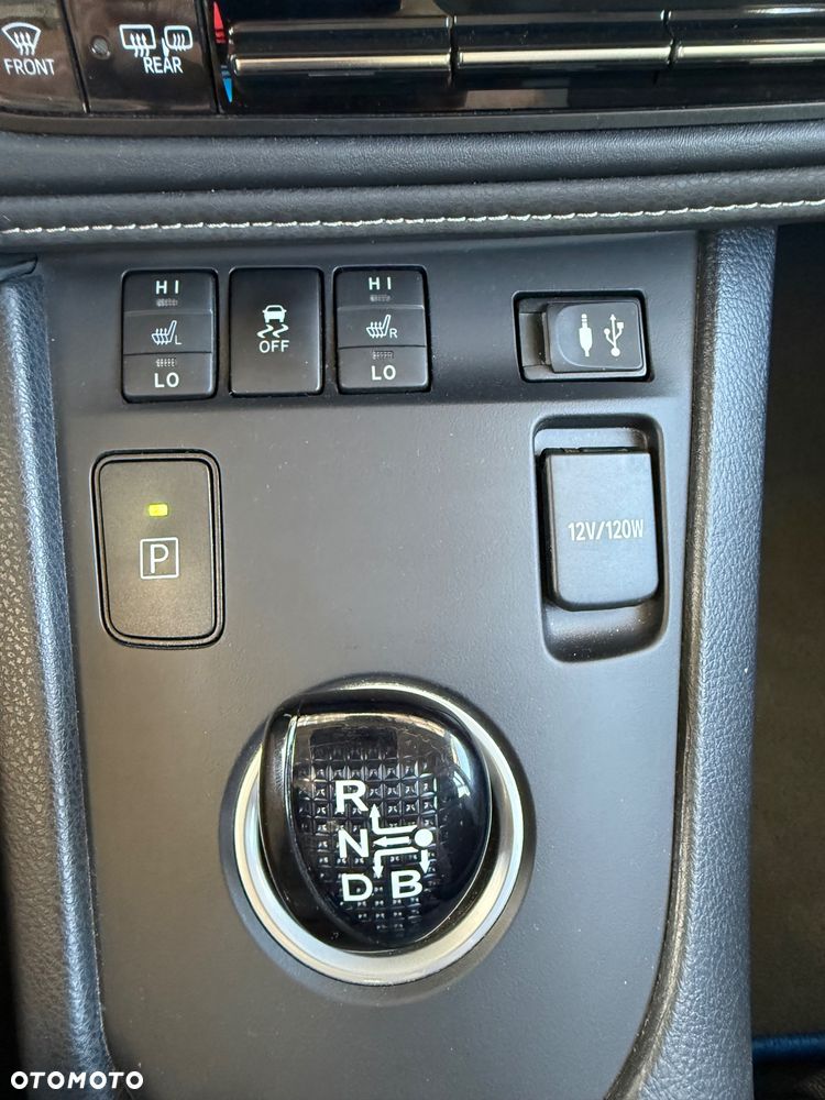 Toyota Auris - 26
