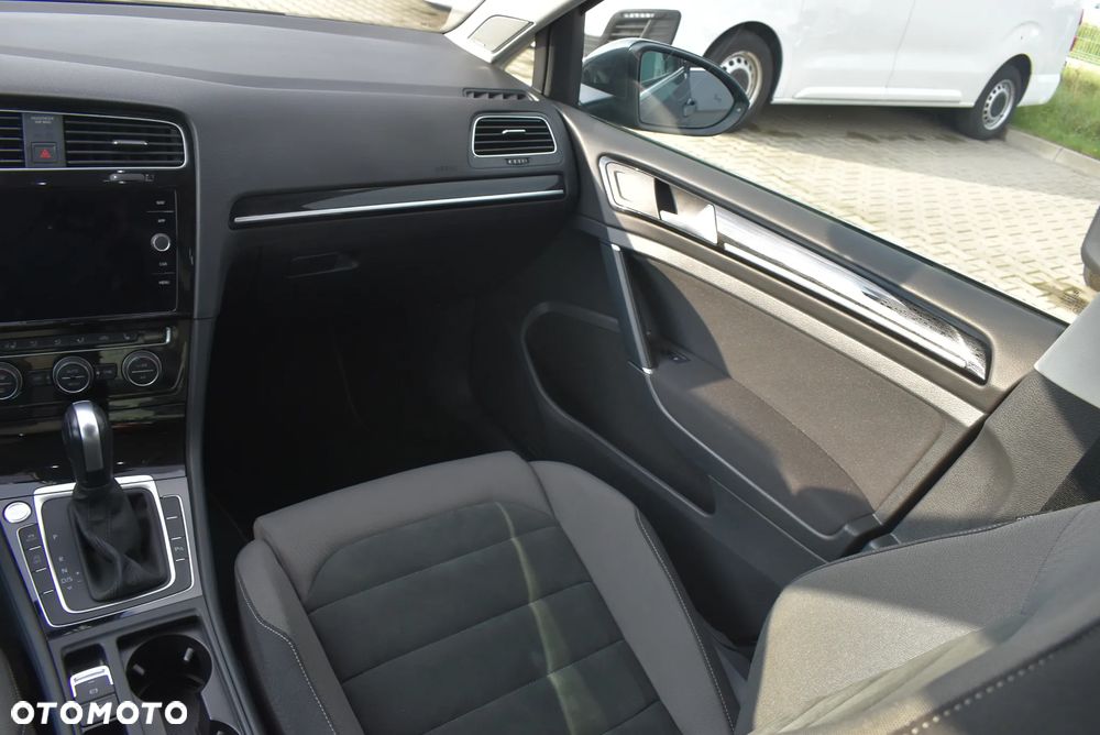 Volkswagen Golf VII 1.5 TSI BMT Evo Highline DSG - 20