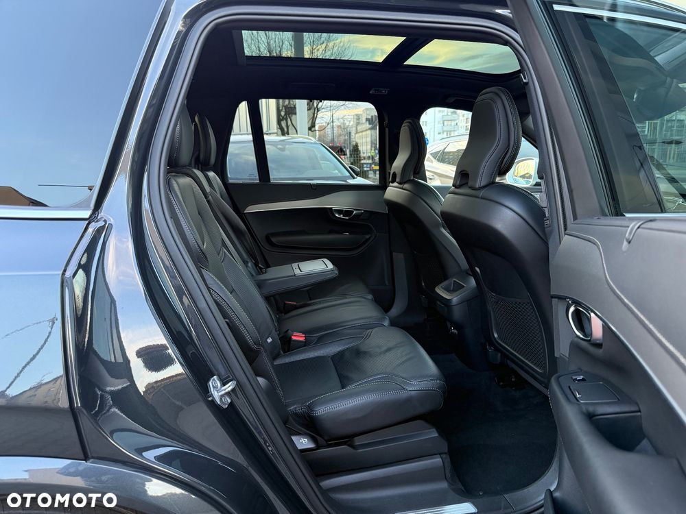 Volvo XC 90 D5 AWD R-Design - 34