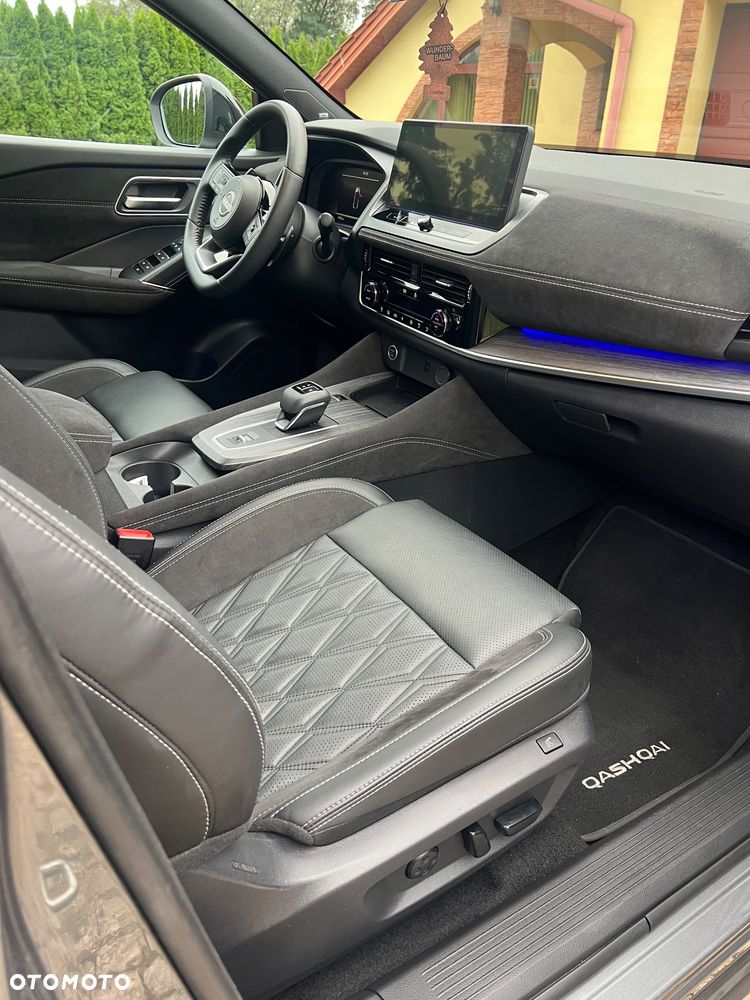 Nissan Qashqai 1.3 DIG-T MHEV Xtronic Tekna+ - 10