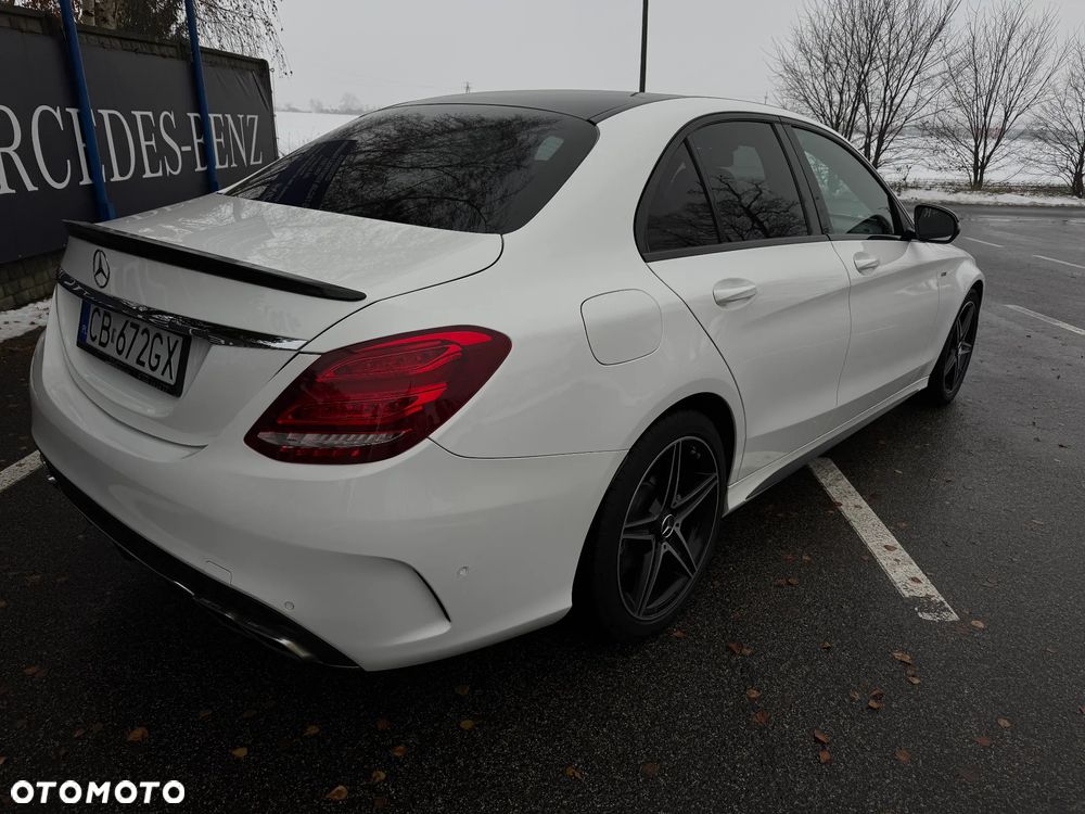 Mercedes-Benz Klasa C 200 4-Matic 9G-TRONIC - 3