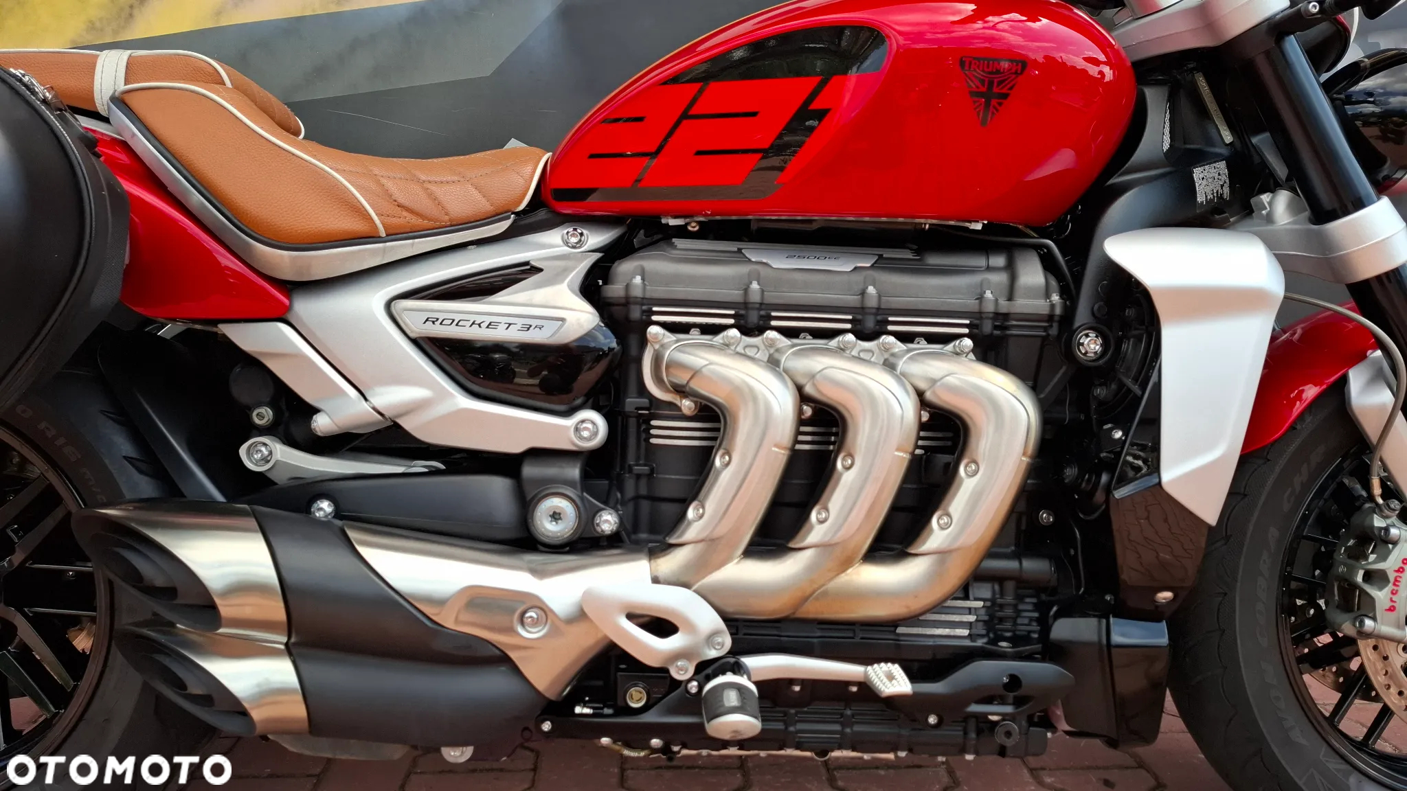 Triumph Rocket - 12