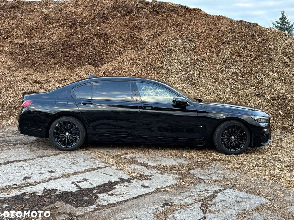 BMW Seria 7 740Li - 15