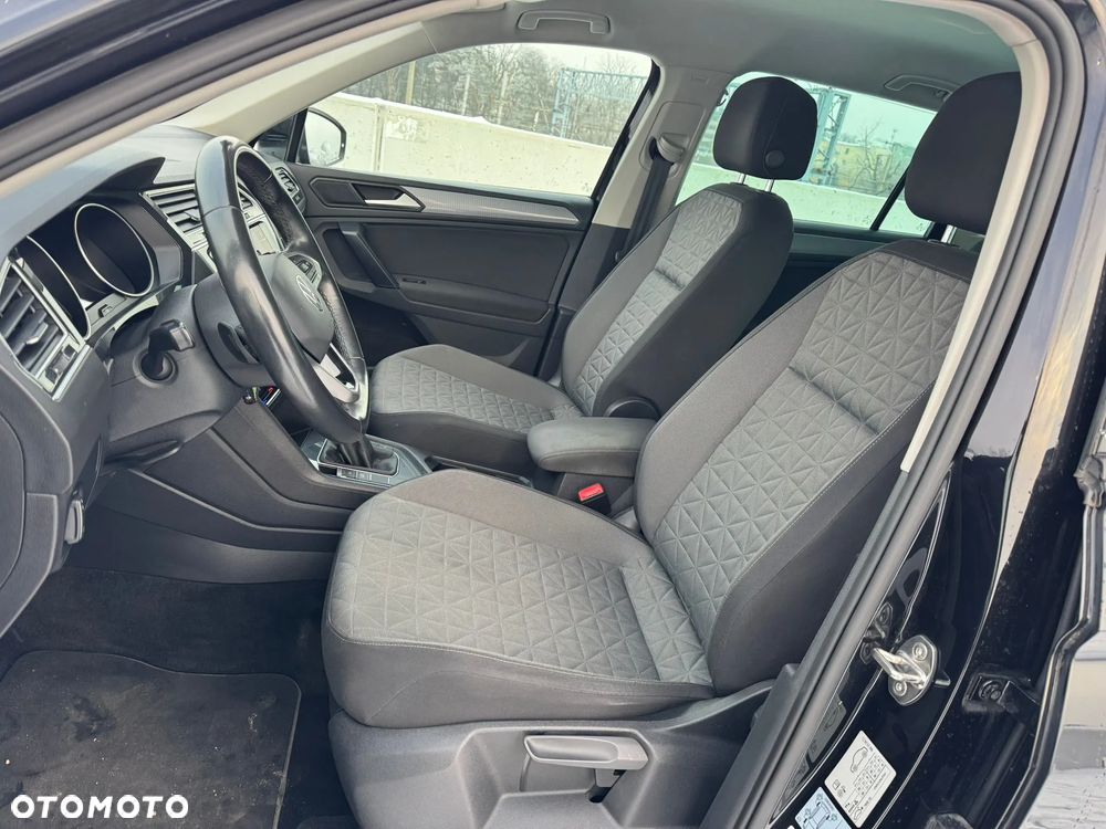 Volkswagen Tiguan 2.0 TDI SCR 4Mot Elegance DSG - 12