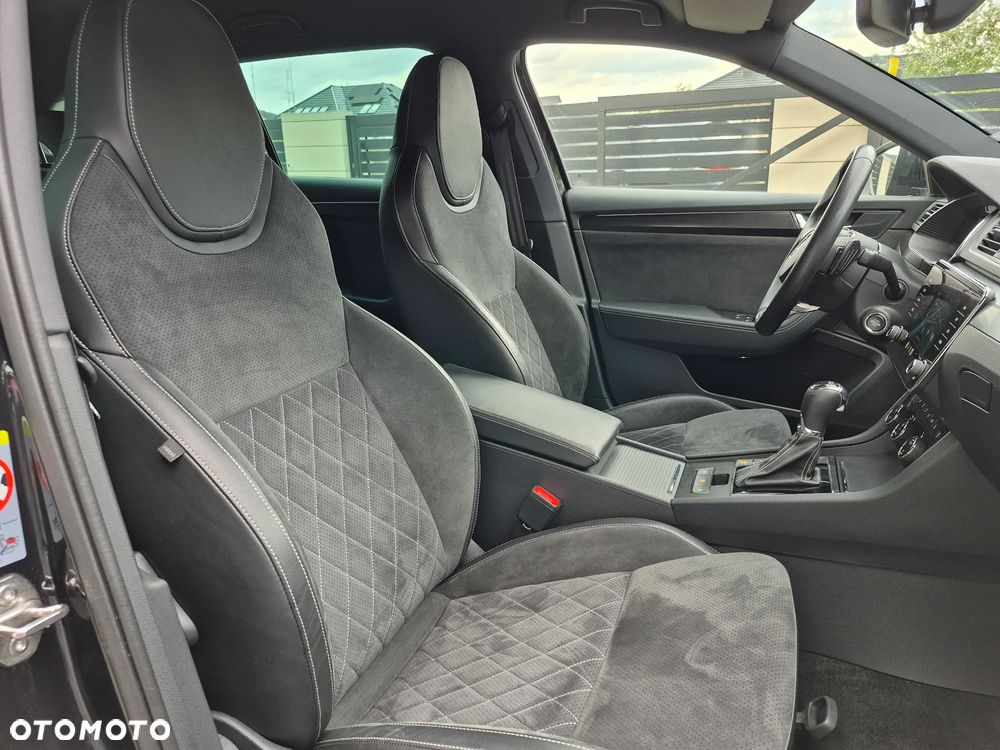 Skoda Superb 2.0 TSI Sportline DSG - 12