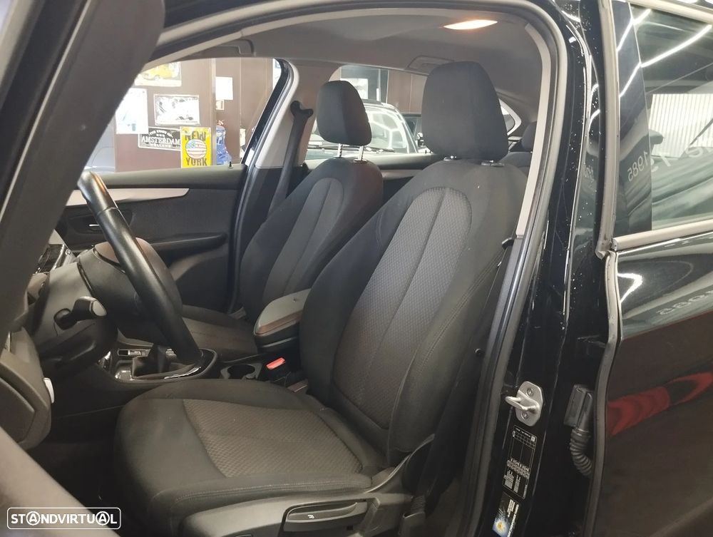 BMW 216 Active Tourer d - 17
