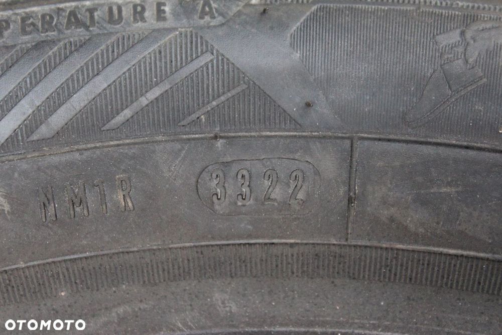 2x 215/50R17 GOODYEAR EFFICIENTGRIP PERFORMANCE 2 95W XL 22r - 7