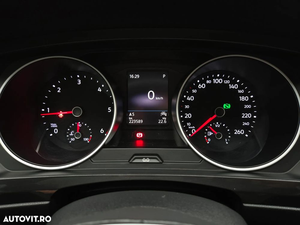 Volkswagen Tiguan 2.0 TDI SCR DSG IQ.DRIVE - 8