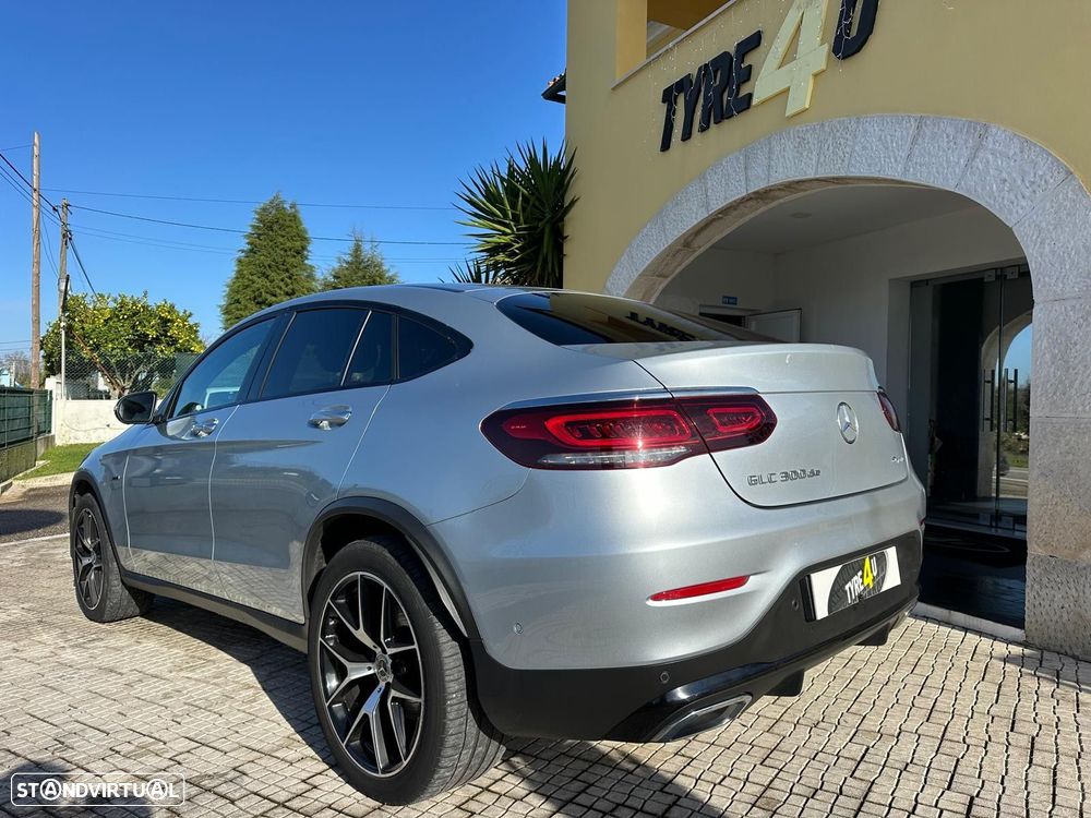 Mercedes-Benz GLC 300 - 11