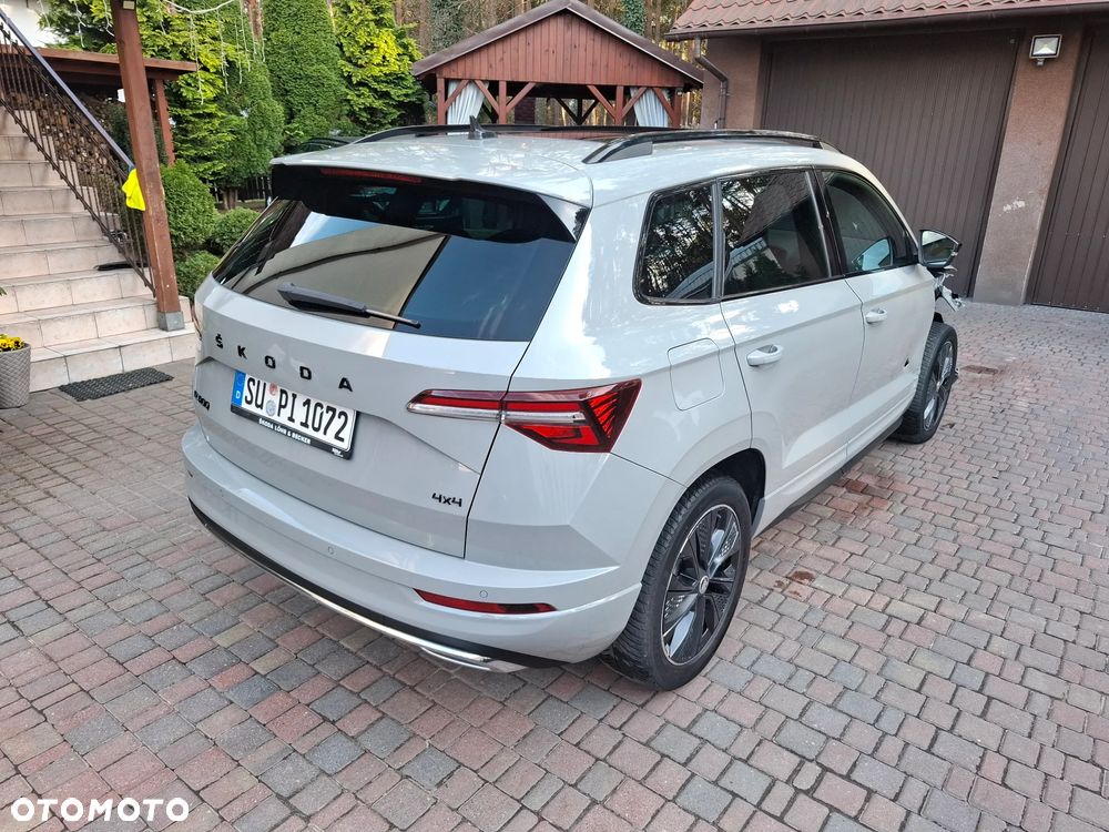 Skoda Karoq 2.0 TDI 4x4 DSG Sportline - 9