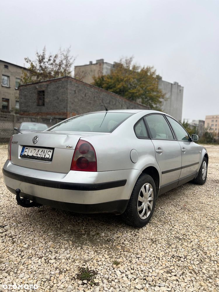Volkswagen Passat 2000 photo 4