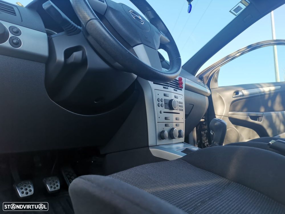 Opel Astra GTC 1.3 CDTI - 6