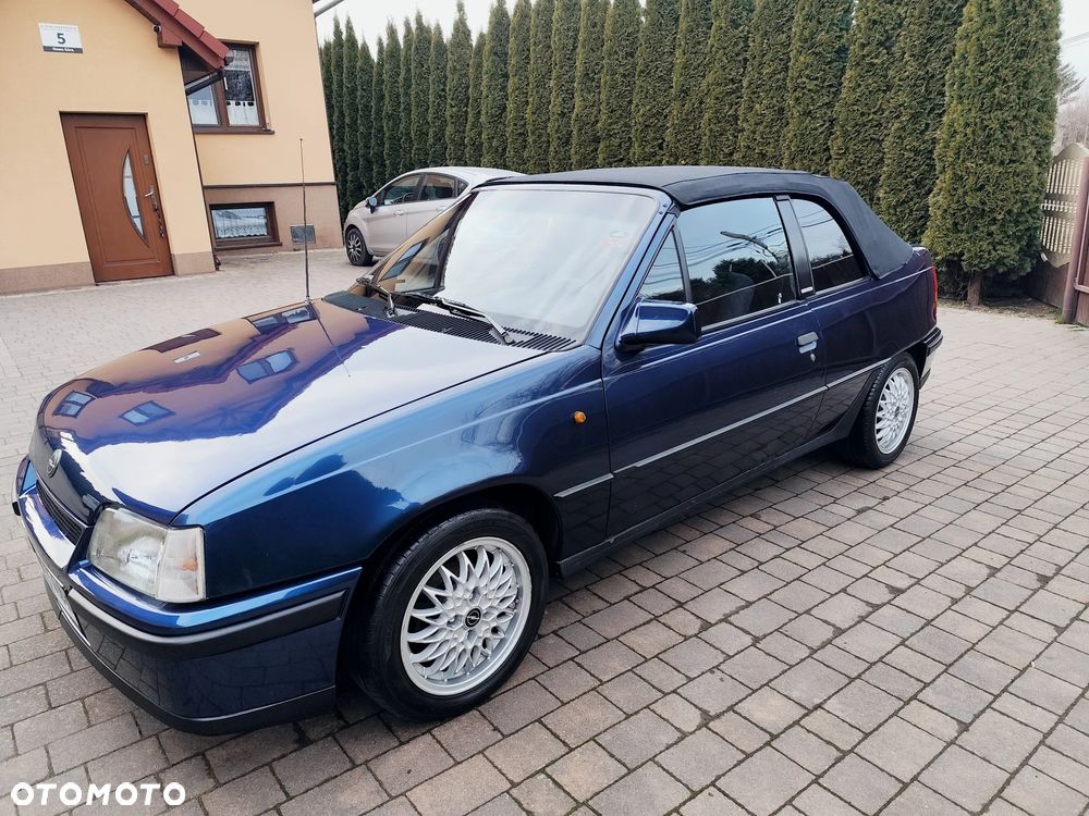 Opel Kadett 1.6 - 2