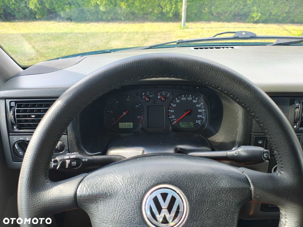 Volkswagen Multivan - 8