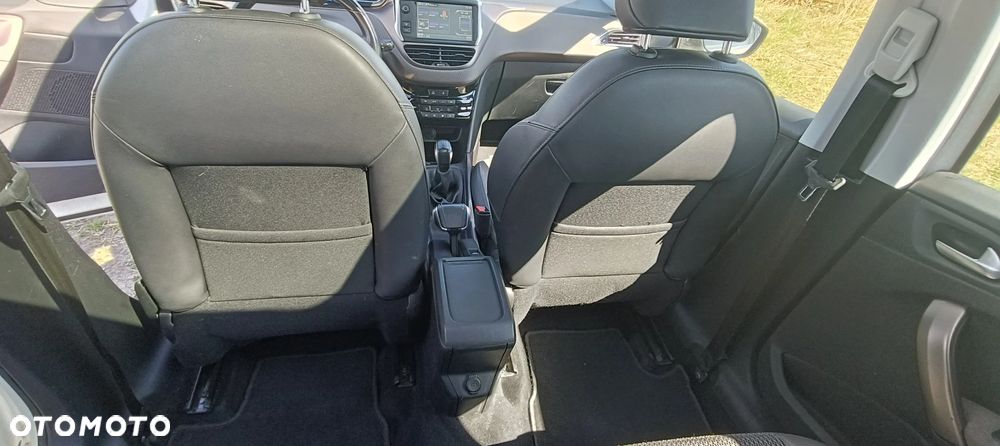 Peugeot 2008 e-HDi FAP 92 STOP & START Allure - 26