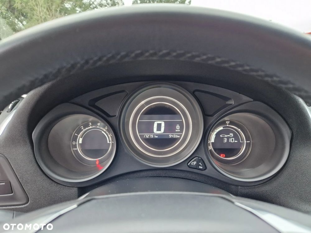 Citroën C4 BlueHDi 100 Business Class - 22