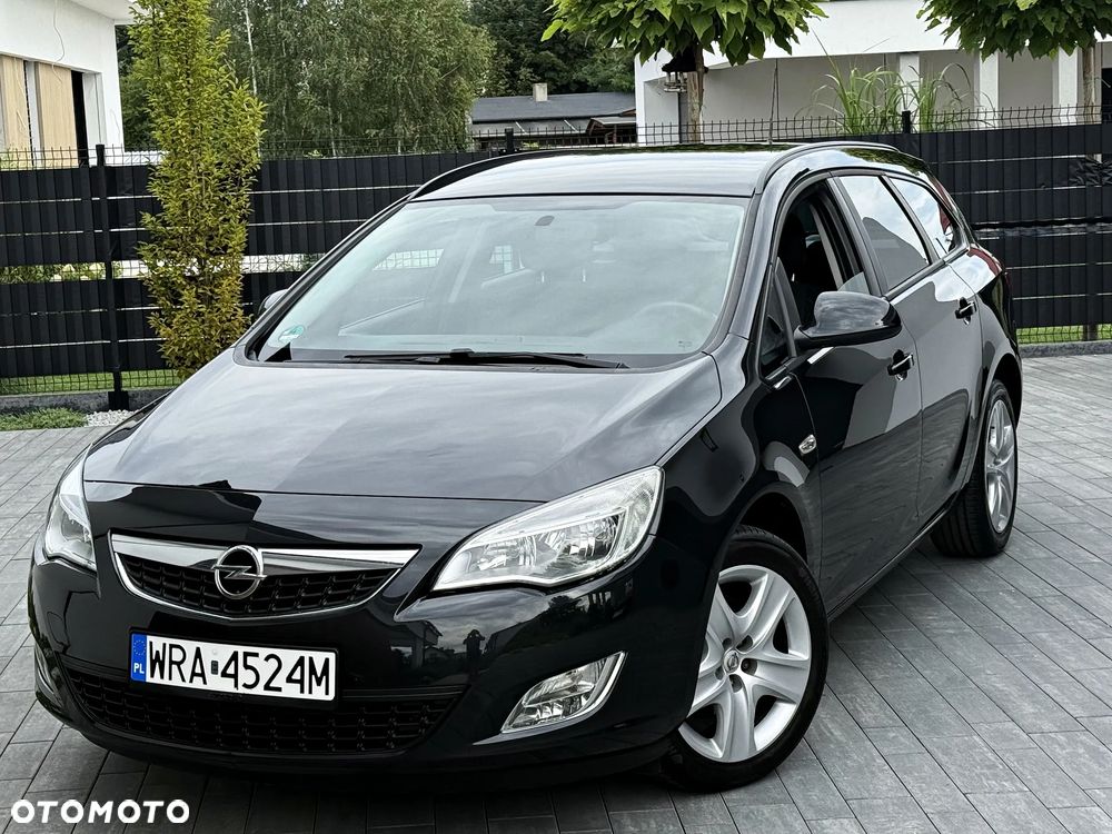 Opel Astra 1.4 Turbo Color Edition