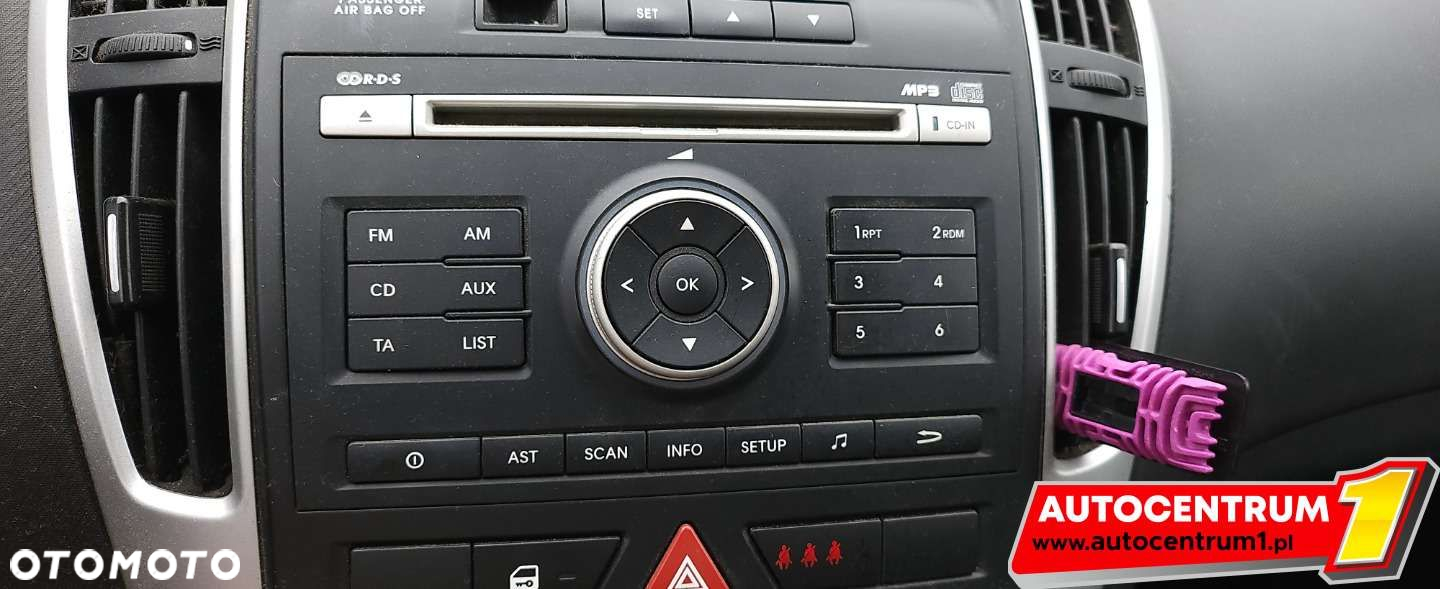 Kia Ceed - 8