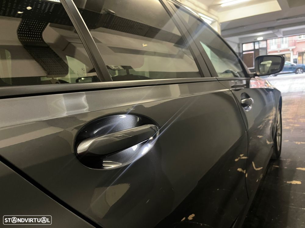 BMW 330 e Corporate Edition Auto - 22