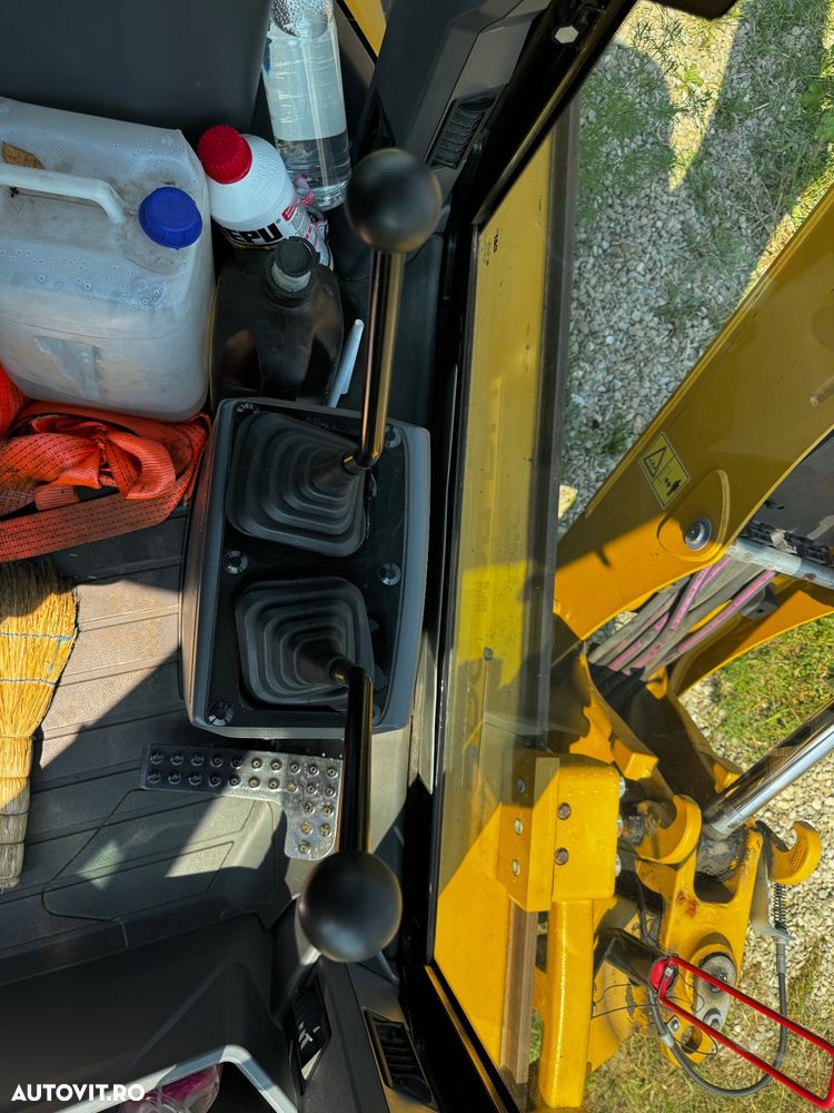 Caterpillar 434F - 23
