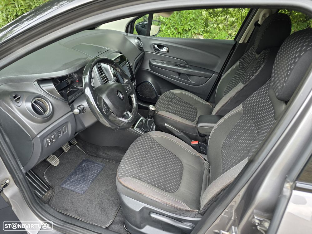 Renault Captur 1.5 dCi Exclusive - 20