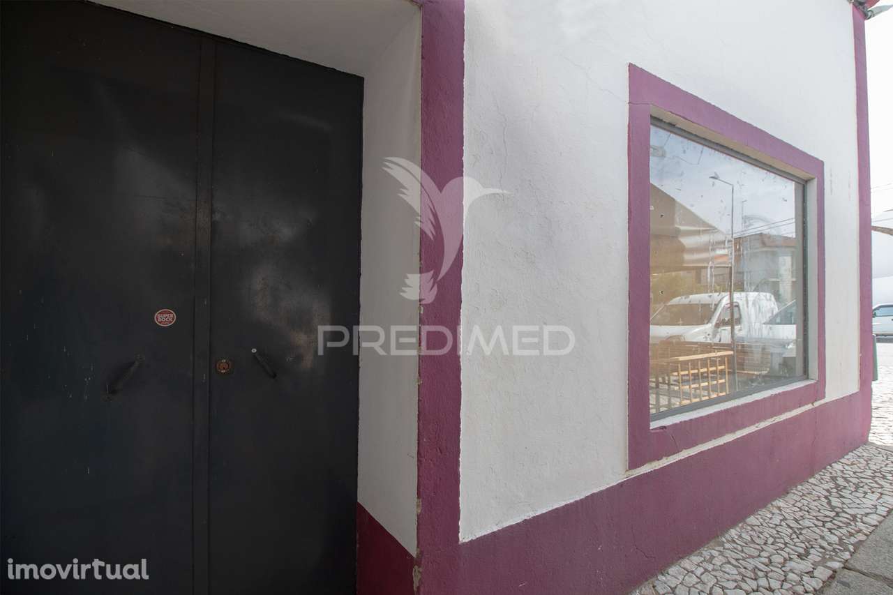 Armazém no centro do Vimieiro - Grande imagem: 2/8