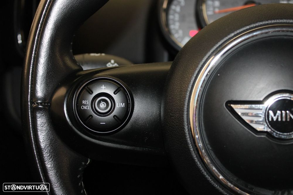 MINI Countryman Cooper D - 12