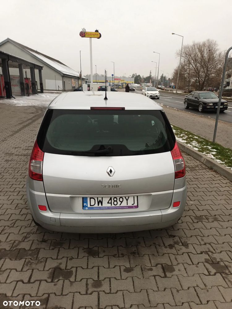 Renault Scenic - 5