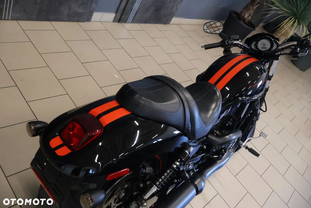 Harley-Davidson V-Rod Night Rod - 17