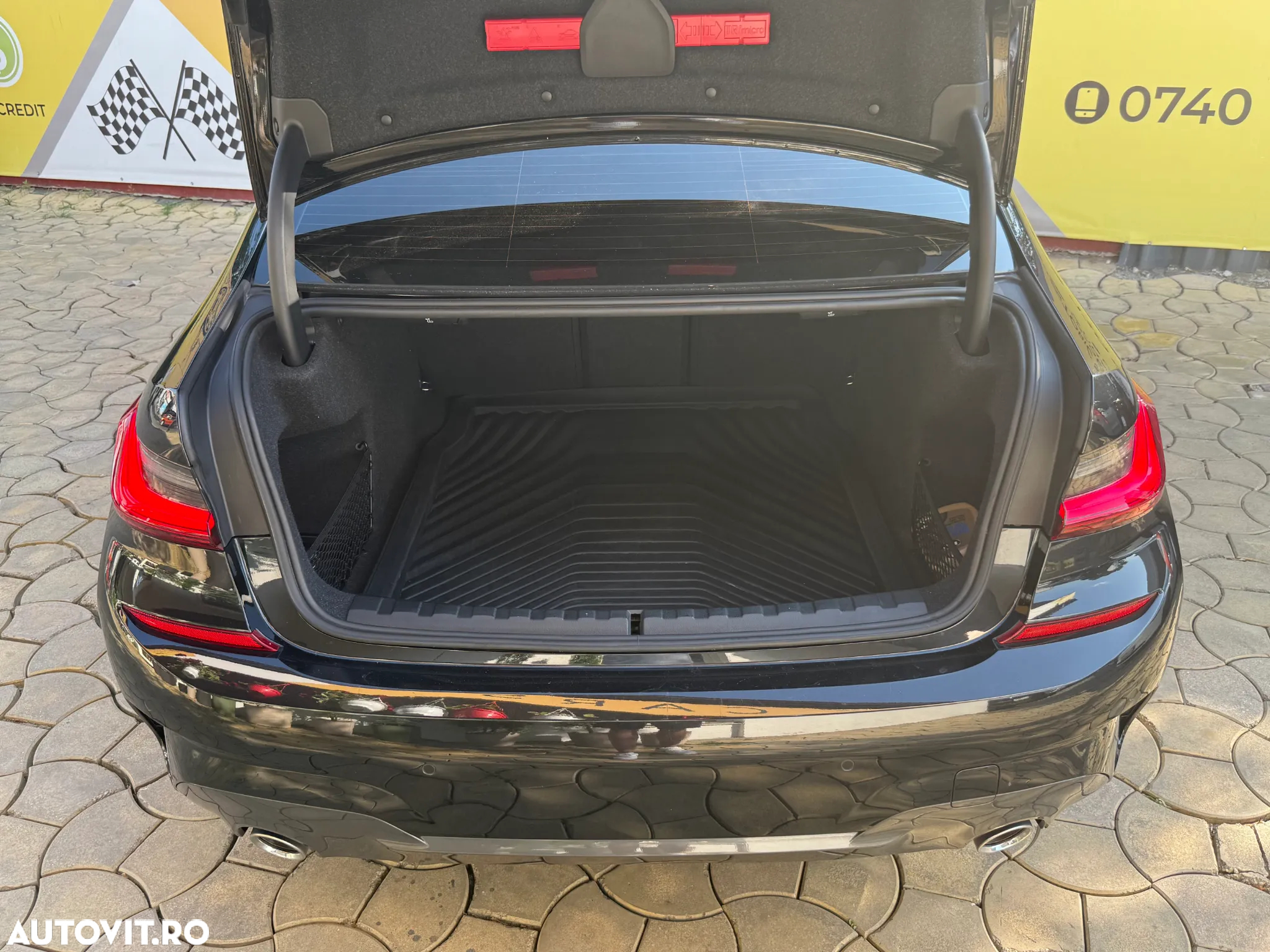 BMW Seria 3 - 23