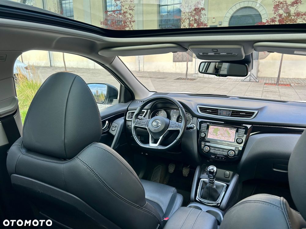 Nissan Qashqai 1.3 DIG-T Tekna+ - 22