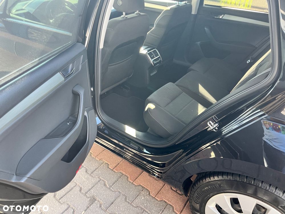 Skoda Superb 1.6 TDI Ambition - 31