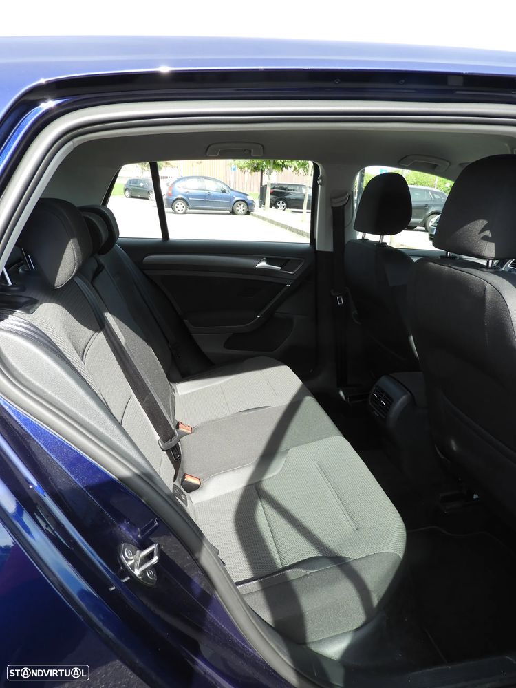 VW e-Golf AC/DC - 24