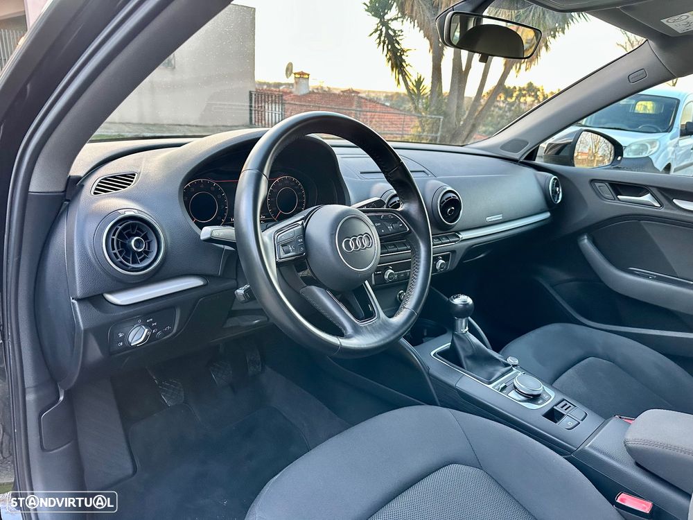 Audi A3 Sportback - 17