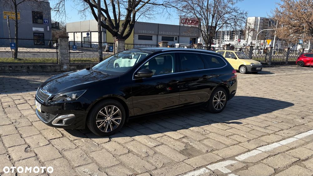 Peugeot 308 - 23