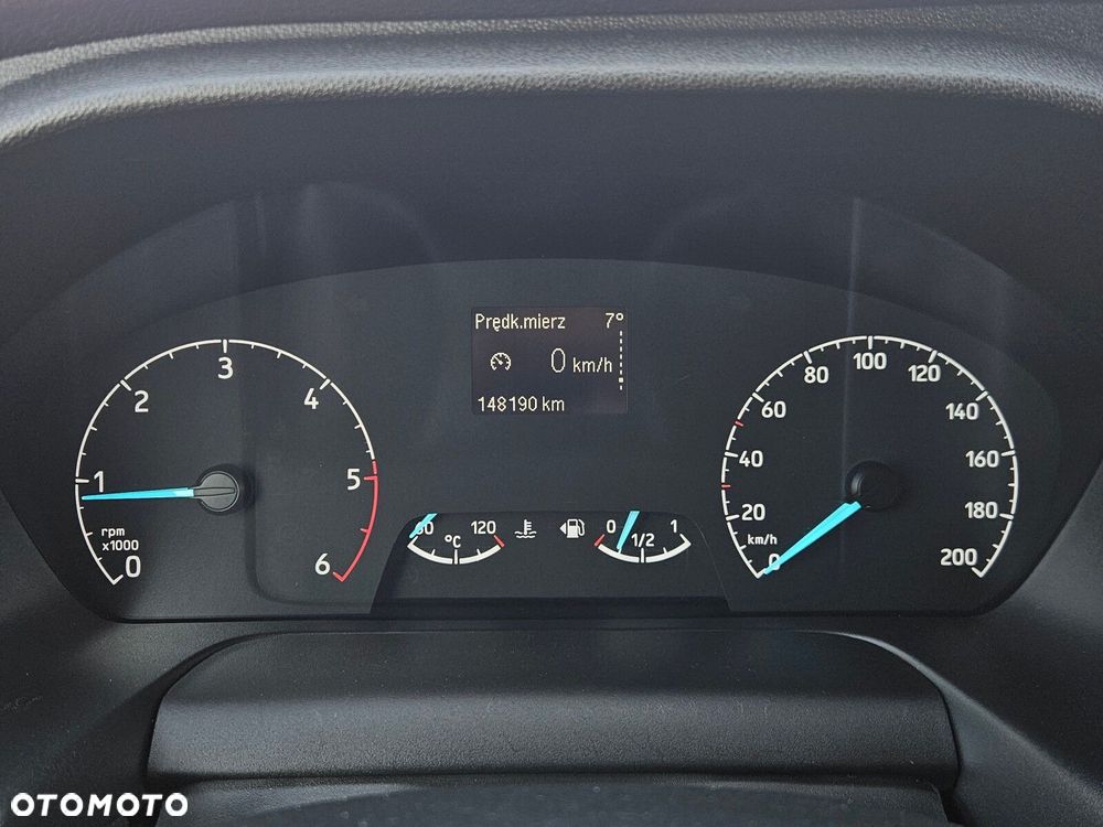 Ford transit-custom L2H2 *69900zł NETTO* Regały + podjazd 2.0TdCi/170KM - 24