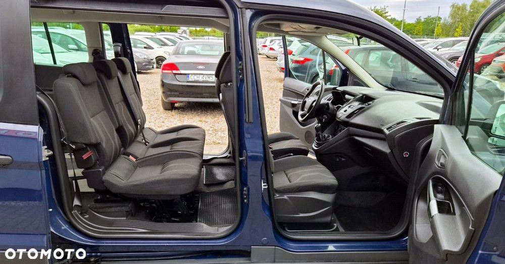 Ford Transit Connect - 24