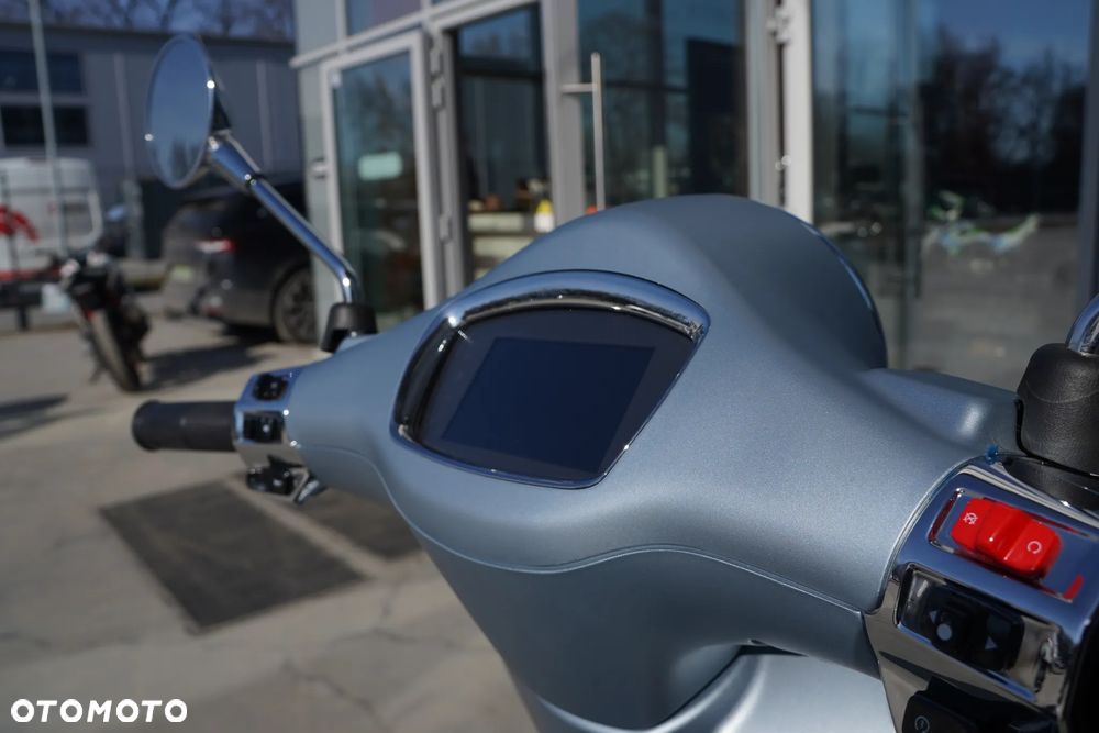 Vespa Primavera - 10