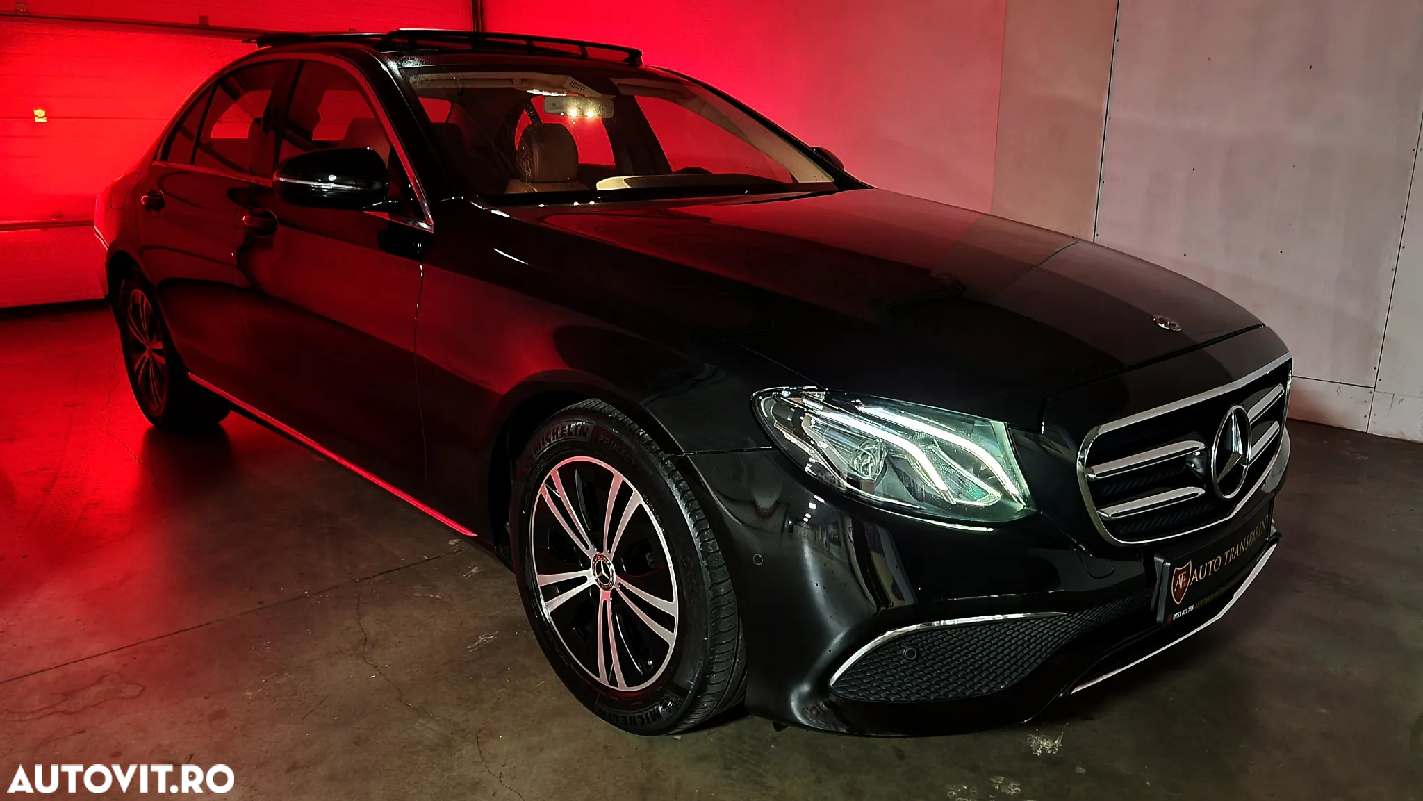 Mercedes-Benz E 220 d T 9G-TRONIC Avantgarde - 36