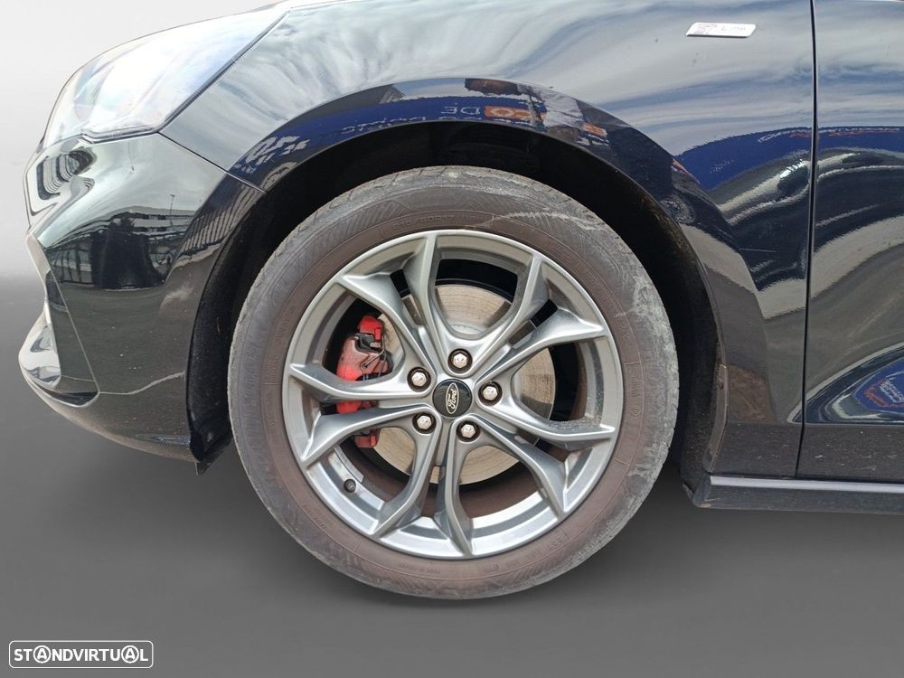 Ford Focus SW 1.5 TDCi EcoBlue ST-Line - 14