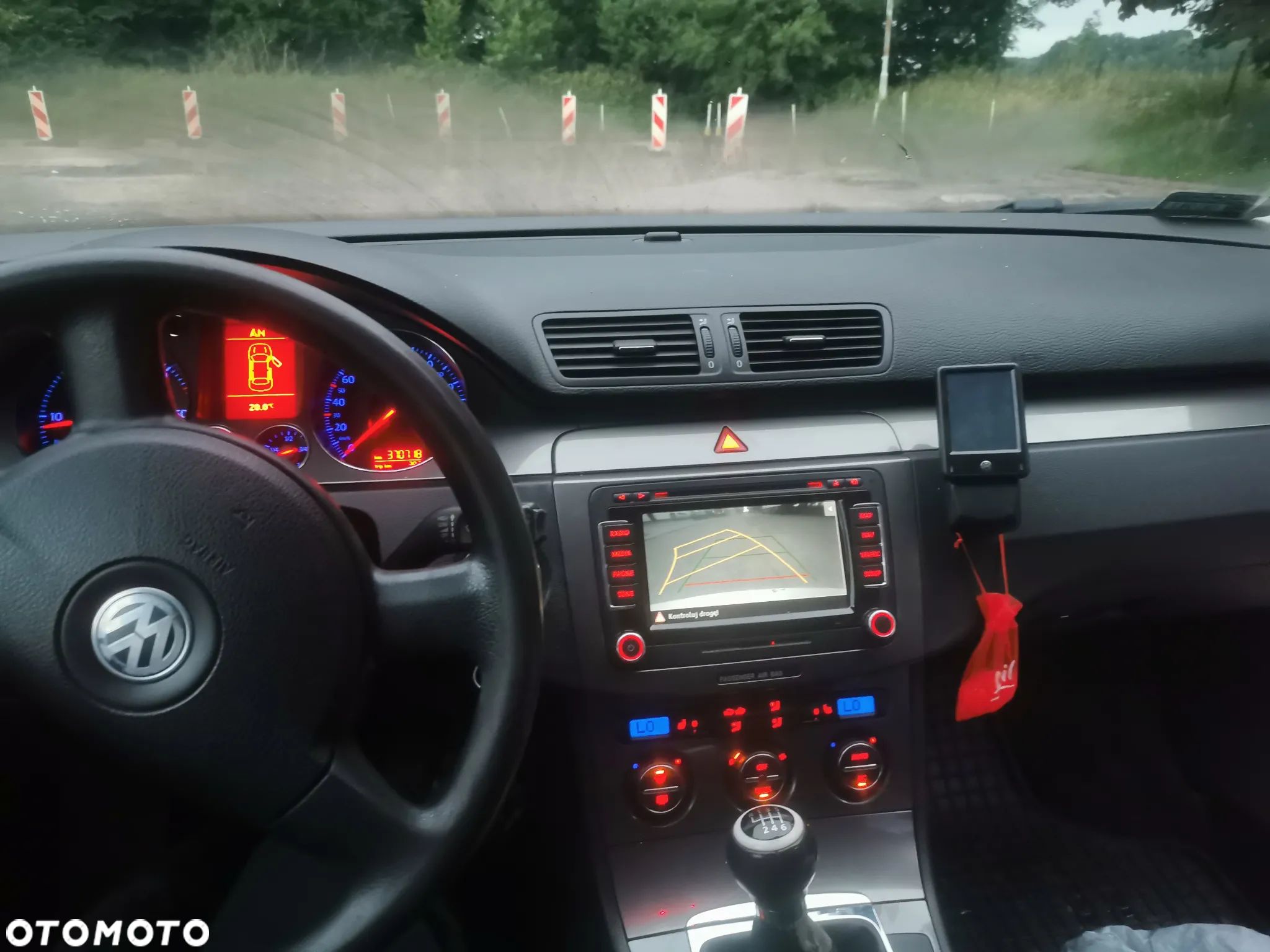 Volkswagen Passat 2.0 TDI Comfortline - 1