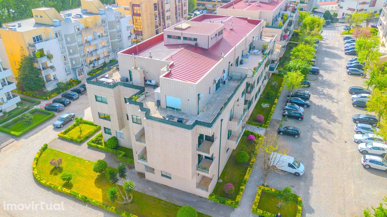 Apartamento T3 Centro de Valongo com 3 varandas. - Grande imagem: 2/34