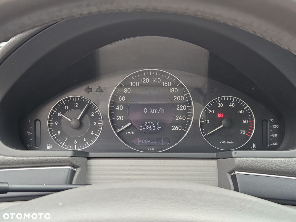 Mercedes-Benz Klasa E 320 Elegance - 13