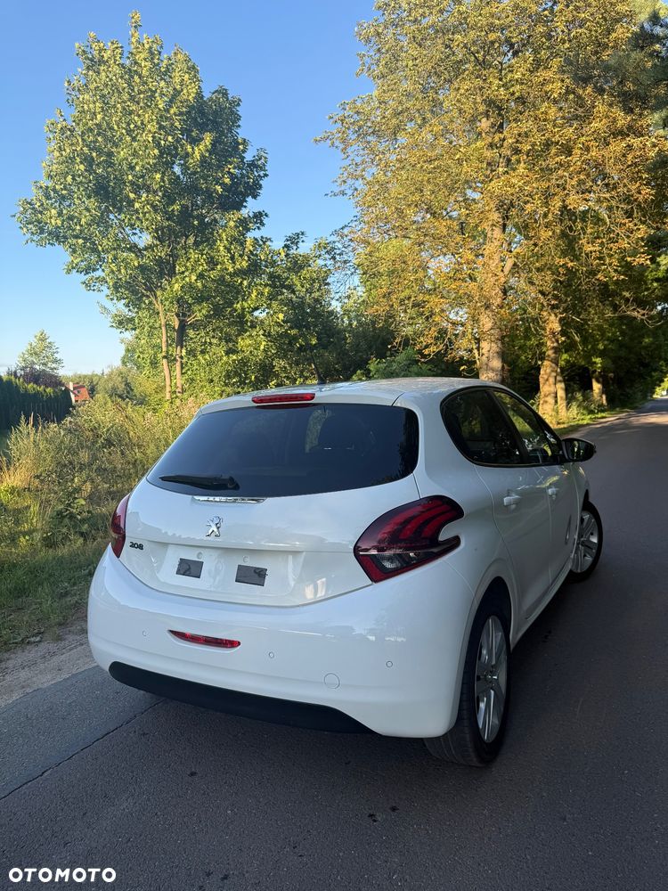 Peugeot 208 PureTech 82 Start & Stop Style - 12