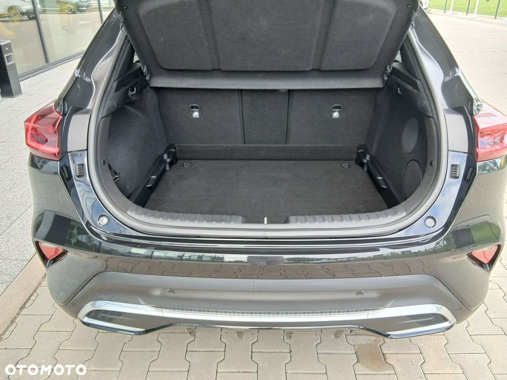 Kia XCeed 1.5 T-GDI Business Line DCT - 24