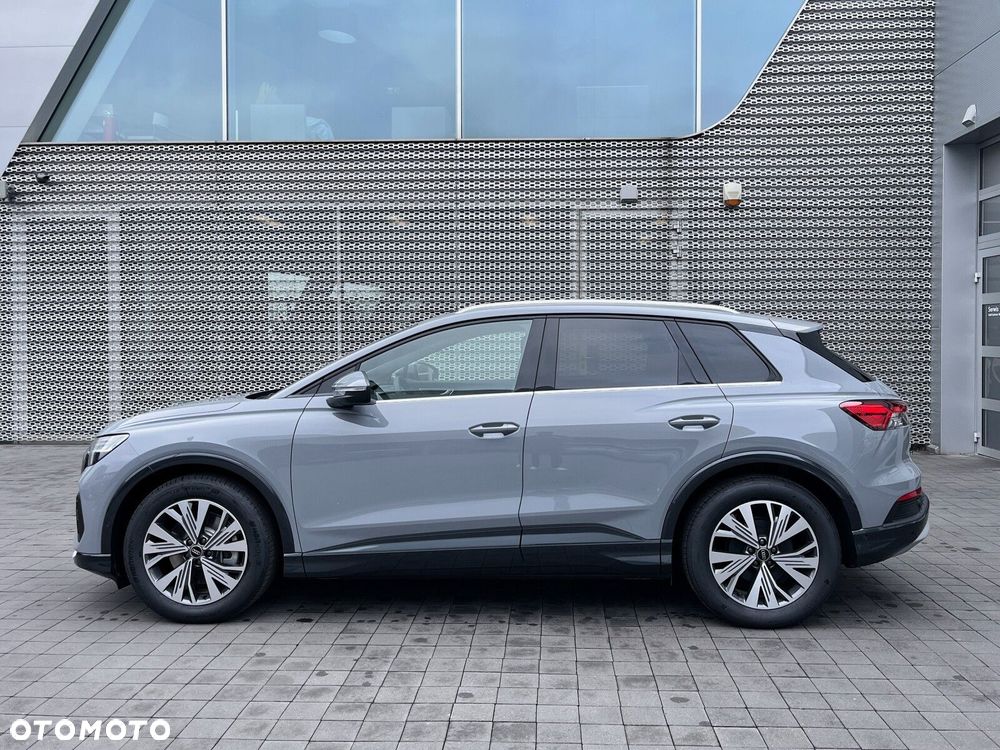 Audi Q4 e-tron - 7