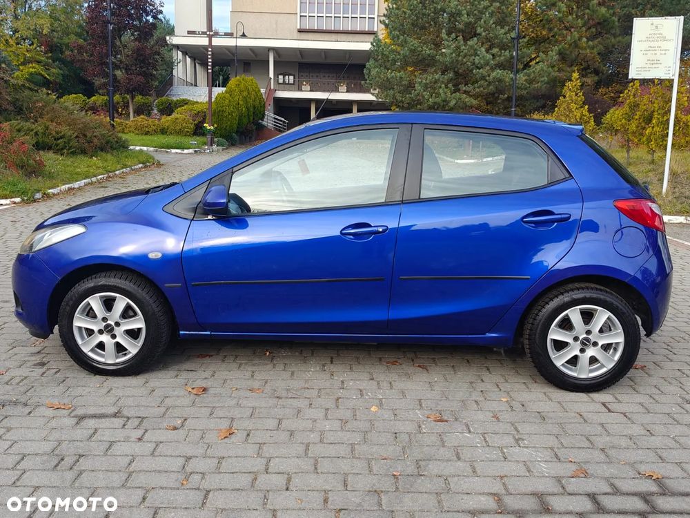 Mazda 2 2007 photo 5