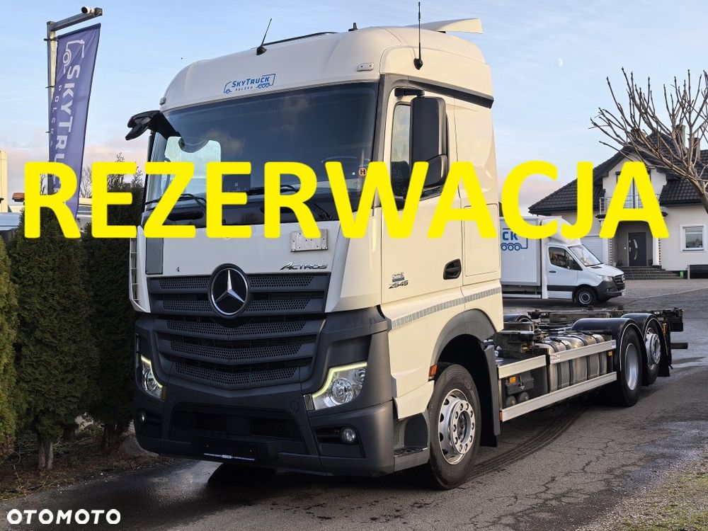 Mercedes-Benz Actros 2545 * Rozstaw 4900mm * Standard * MP5 z lusterkami *